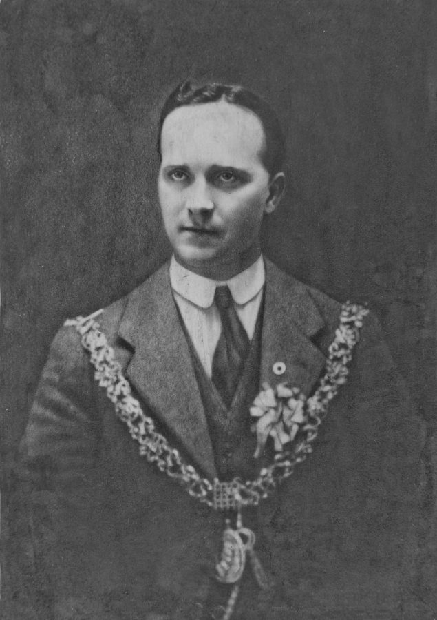 Lord Mayor Alderman Tomás MacCurtain on his mayoral election night, 30 January 1920 (source: Cork City Library)